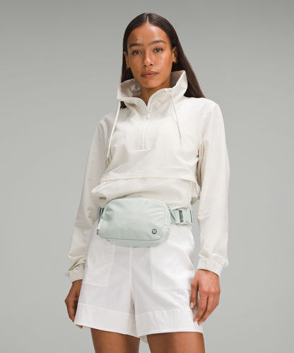 Lululemon Everywhere Belt Bag 1L
