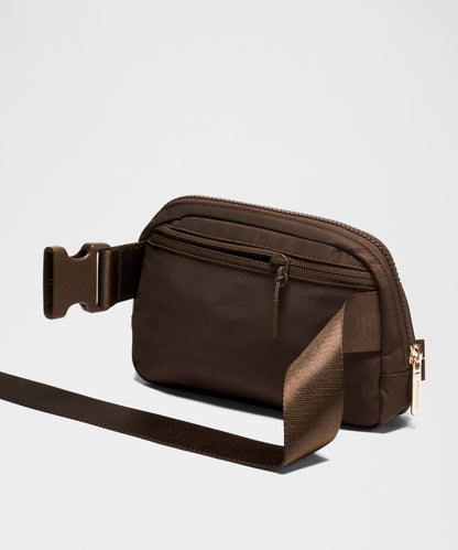 Lululemon Everywhere Belt Bag 1L