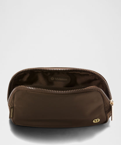 Lululemon Everywhere Belt Bag 1L
