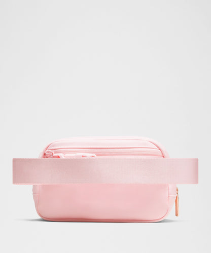Lululemon Everywhere Belt Bag 1L