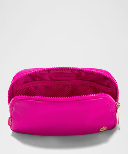 Lululemon Everywhere Belt Bag 1L