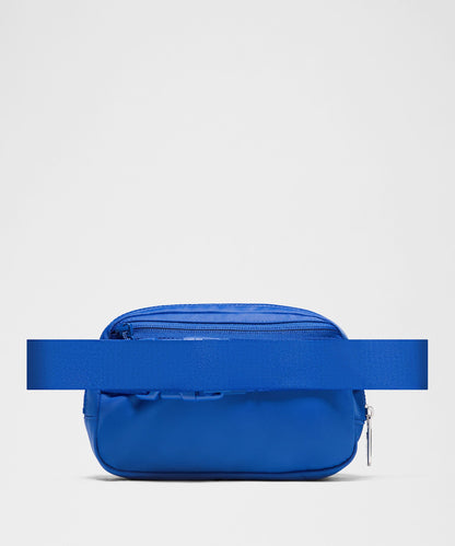 Lululemon Everywhere Belt Bag 1L