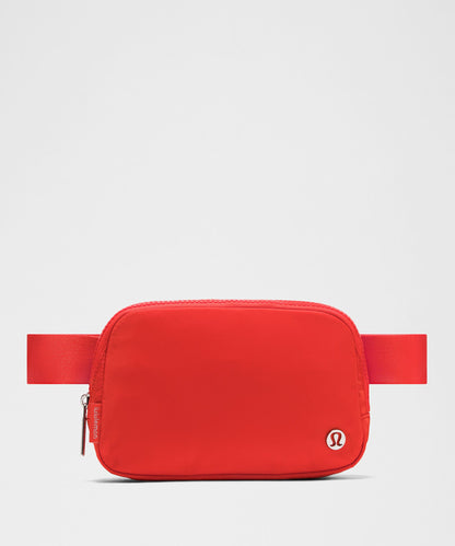 Lululemon Everywhere Belt Bag 1L