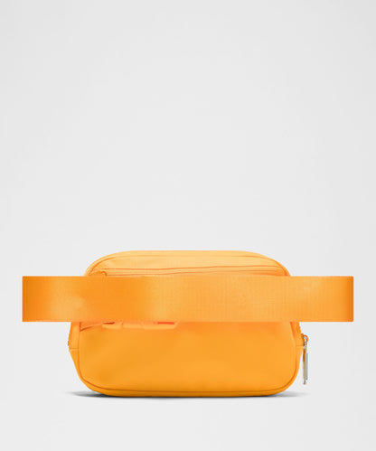 Lululemon Everywhere Belt Bag 1L