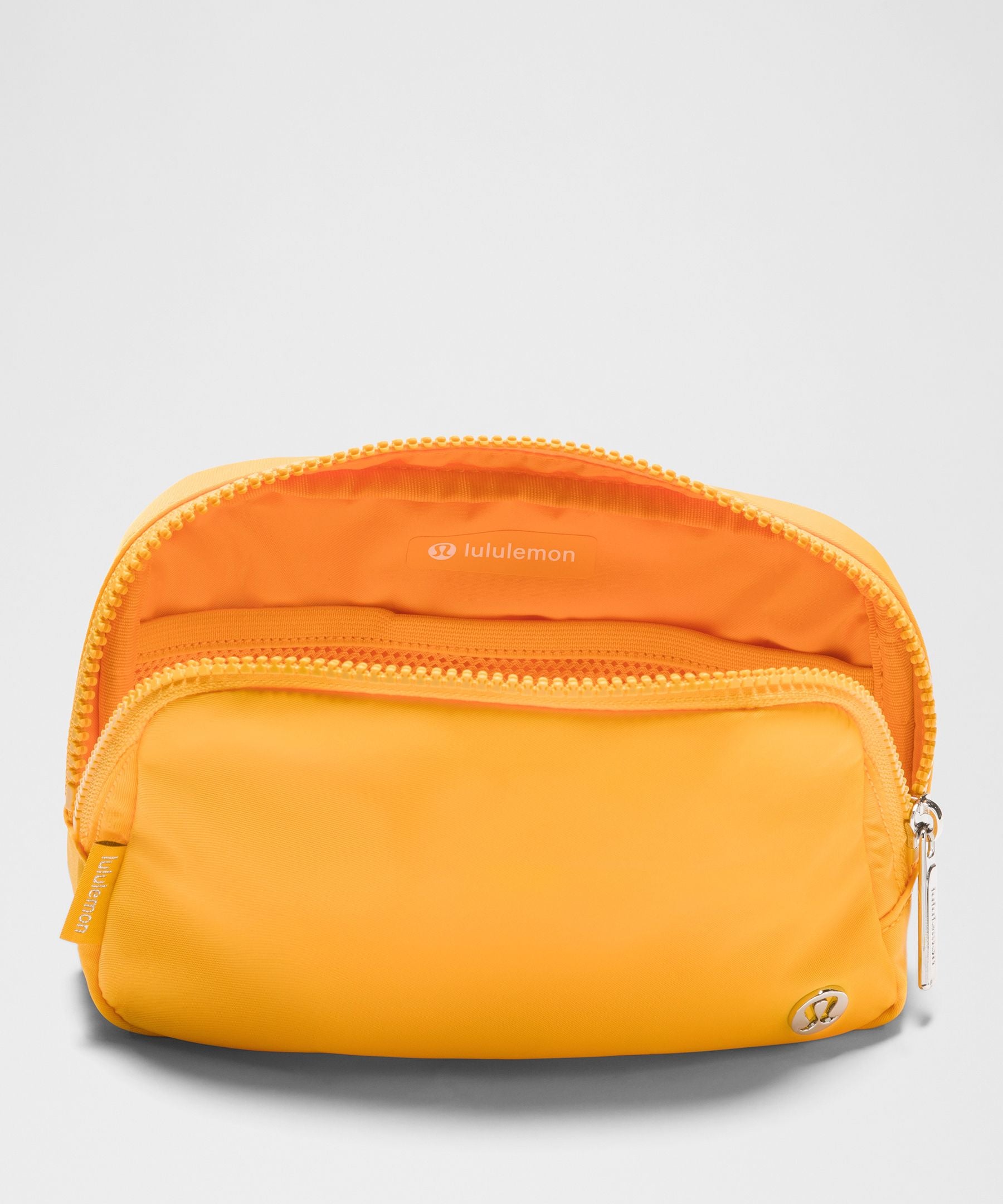 Lululemon Everywhere Belt Bag 1L