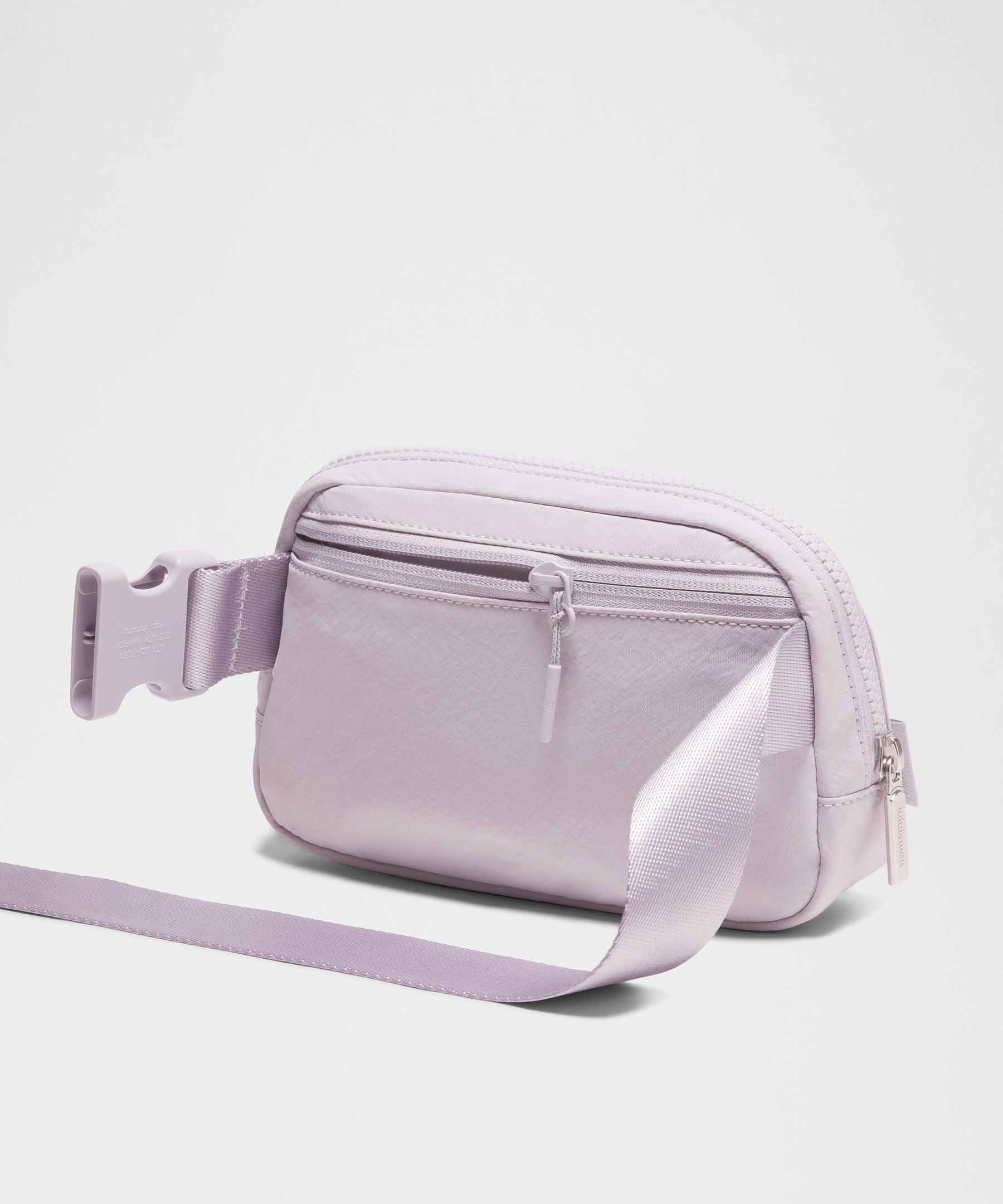 Lululemon Everywhere Belt Bag 1L