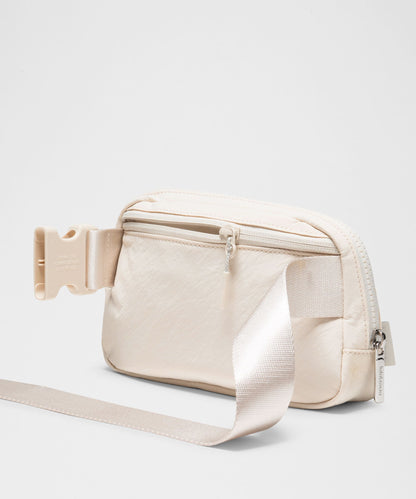 Lululemon Everywhere Belt Bag 1L
