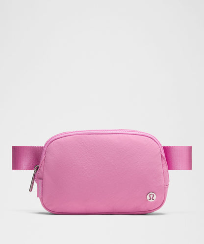 Lululemon Everywhere Belt Bag 1L