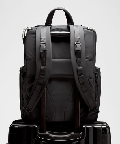 Lululemon New Parent Backpack 17L