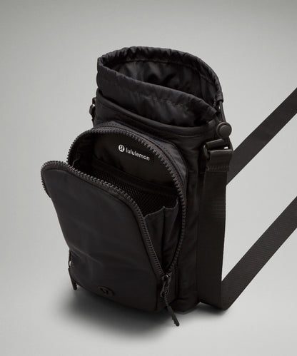 Lululemon Water Bottle Crossbody with Front Pocket 2L