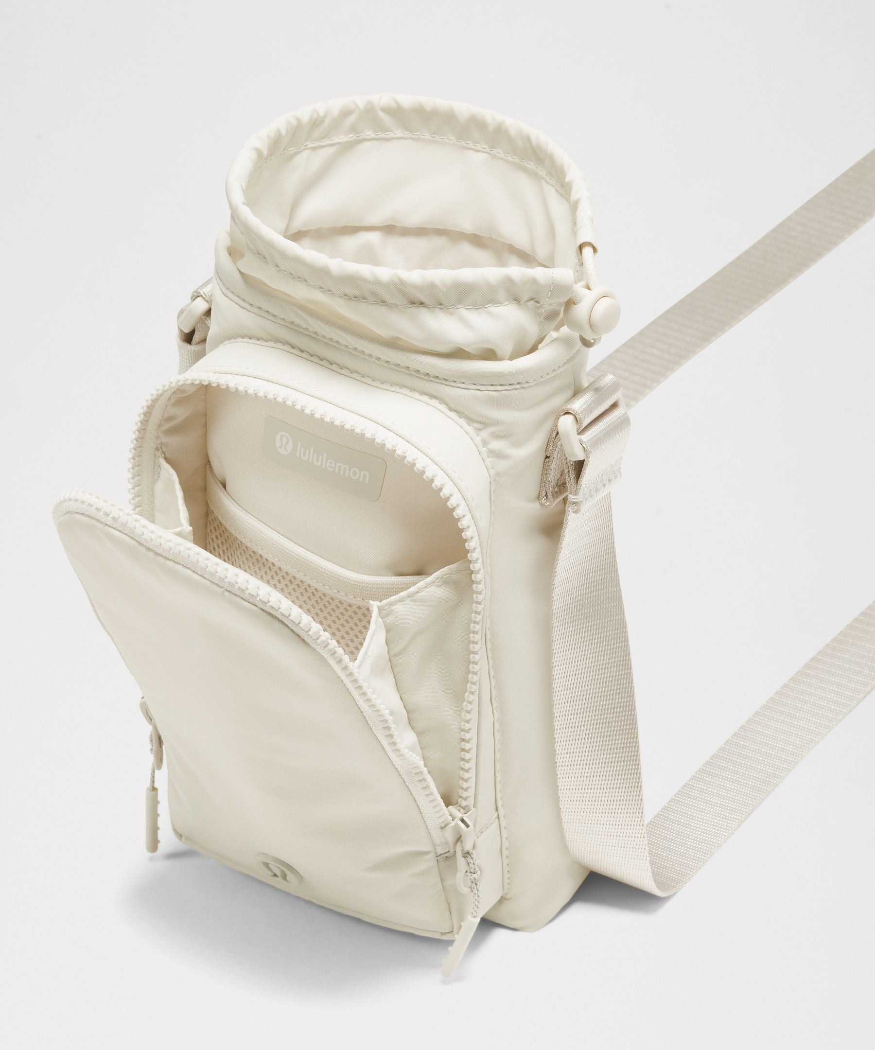 Lululemon Water Bottle Crossbody with Front Pocket 2L