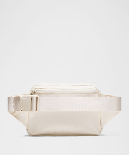 Lululemon Everywhere Belt Bag Large with Long Strap 2L
