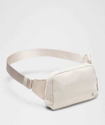 Lululemon Everywhere Belt Bag Large with Long Strap 2L