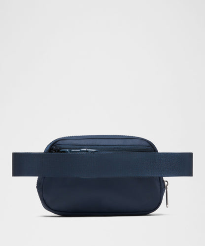 Lululemon Everywhere Belt Bag with Long Strap 1L
