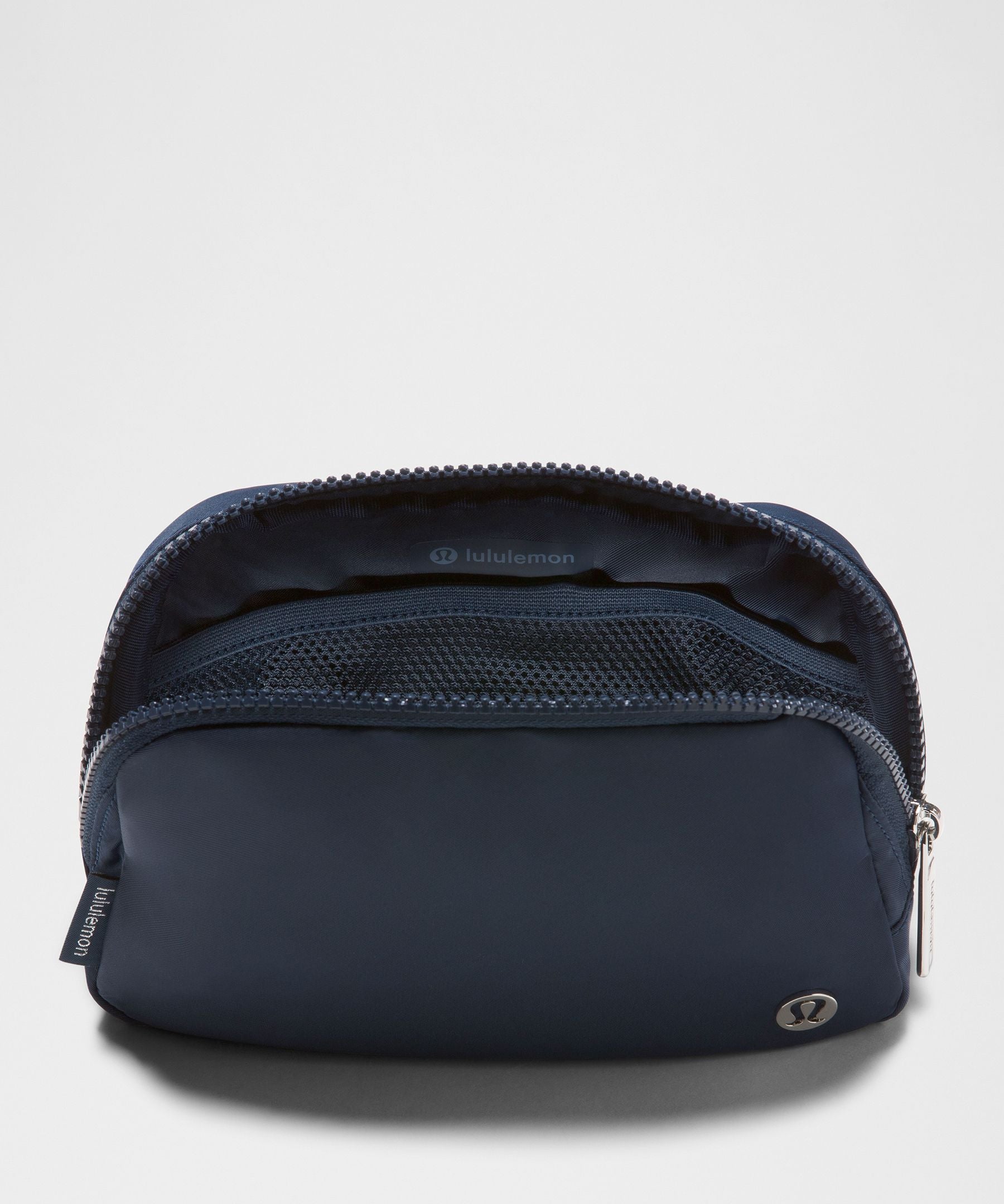 Lululemon Everywhere Belt Bag with Long Strap 1L
