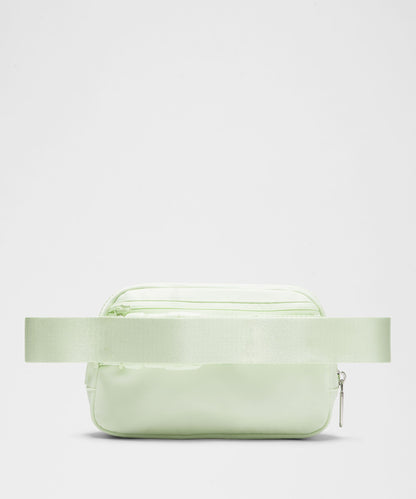 Lululemon Everywhere Belt Bag with Long Strap 1L