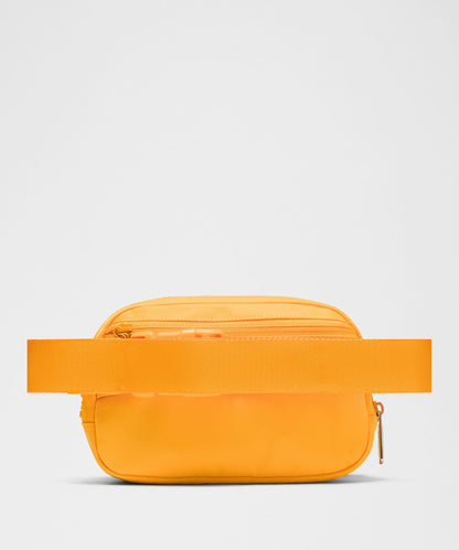 Lululemon Everywhere Belt Bag with Long Strap 1L