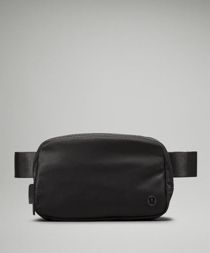 Lululemon Everywhere Belt Bag with Long Strap 1L