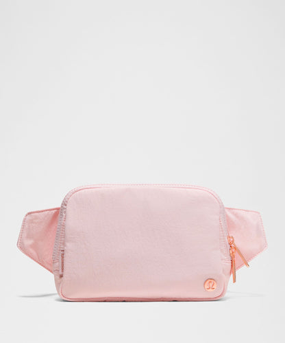 Lululemon Everywhere Belt Bag Large with Long Strap 2L