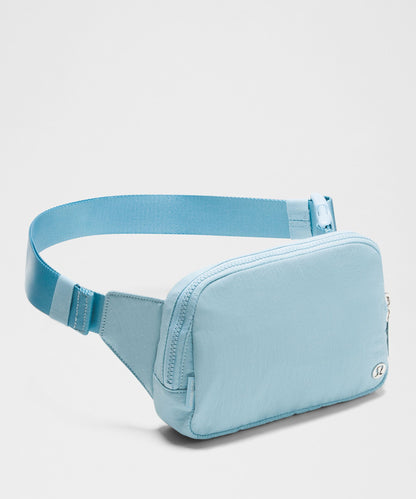 Lululemon Everywhere Belt Bag Large with Long Strap 2L