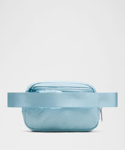 Lululemon Everywhere Belt Bag with Long Strap 1L