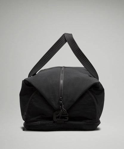 Lululemon 3-in-1 Gym Duffle Bag 30L