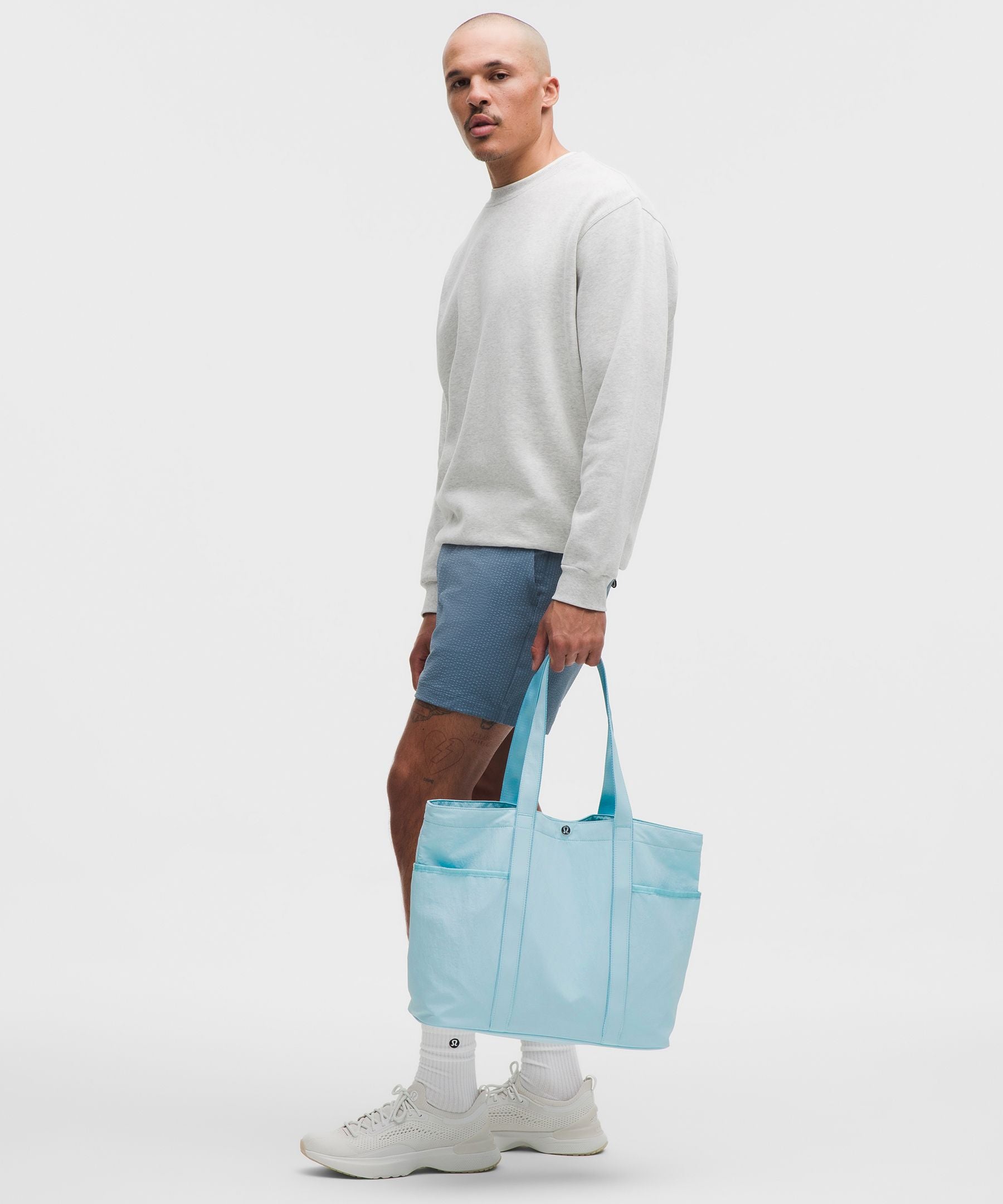 Lululemon Daily Multi-Pocket Tote Bag 20L
