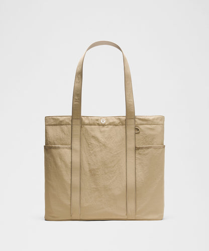 Lululemon Daily Multi-Pocket Tote Bag 20L