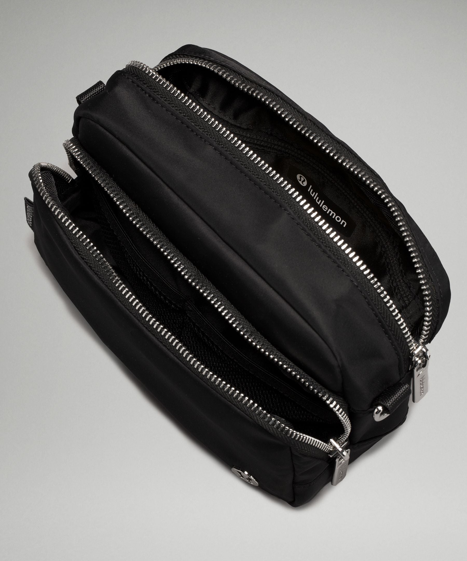Lululemon Everywhere Crossbody Bag 2L *Metal Hardware
