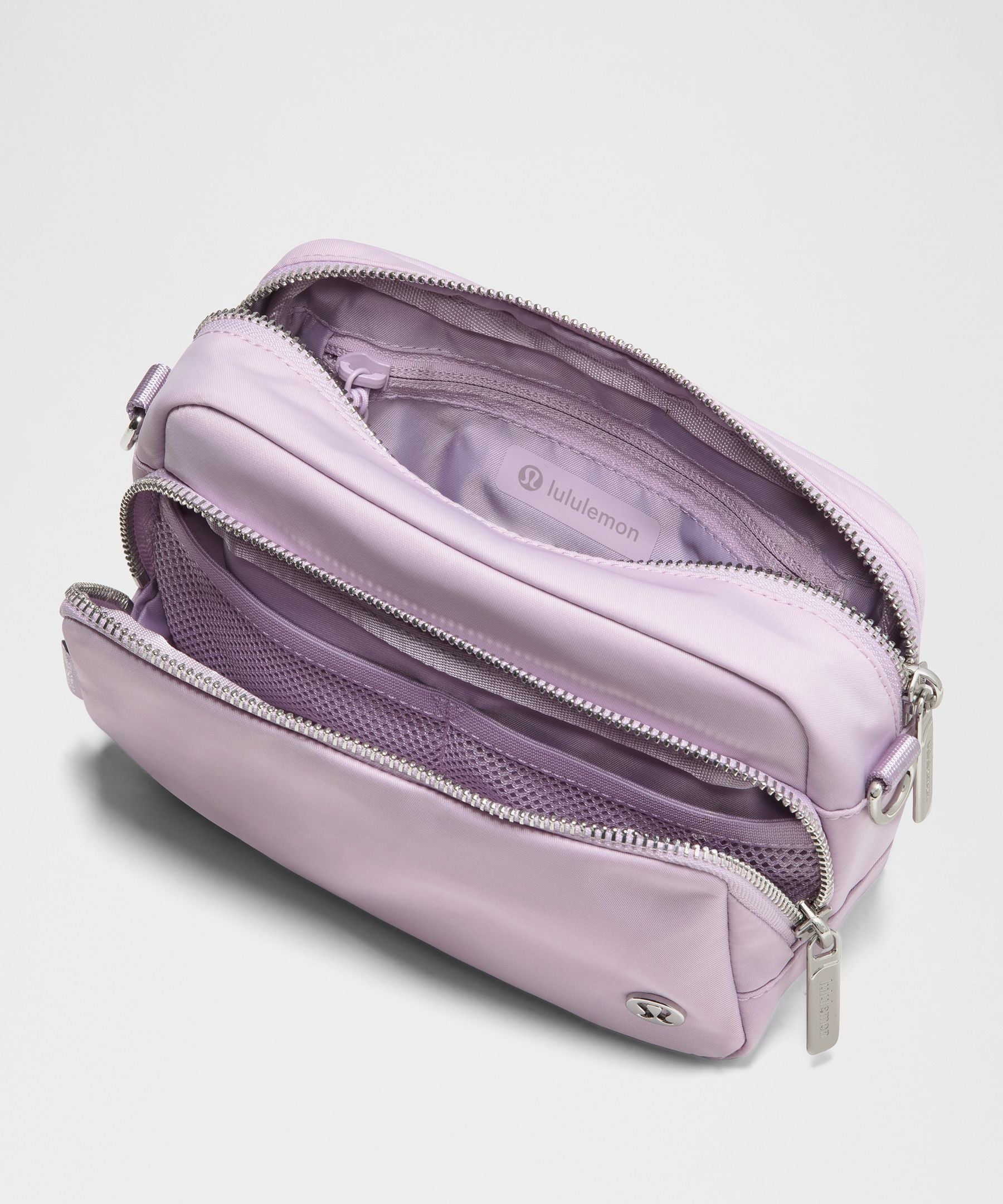 Lululemon Everywhere Crossbody Bag 2L *Metal Hardware