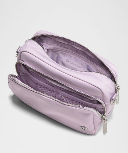 Lululemon Everywhere Crossbody Bag 2L *Metal Hardware