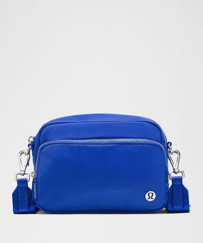 Lululemon Everywhere Crossbody Bag 2L *Metal Hardware