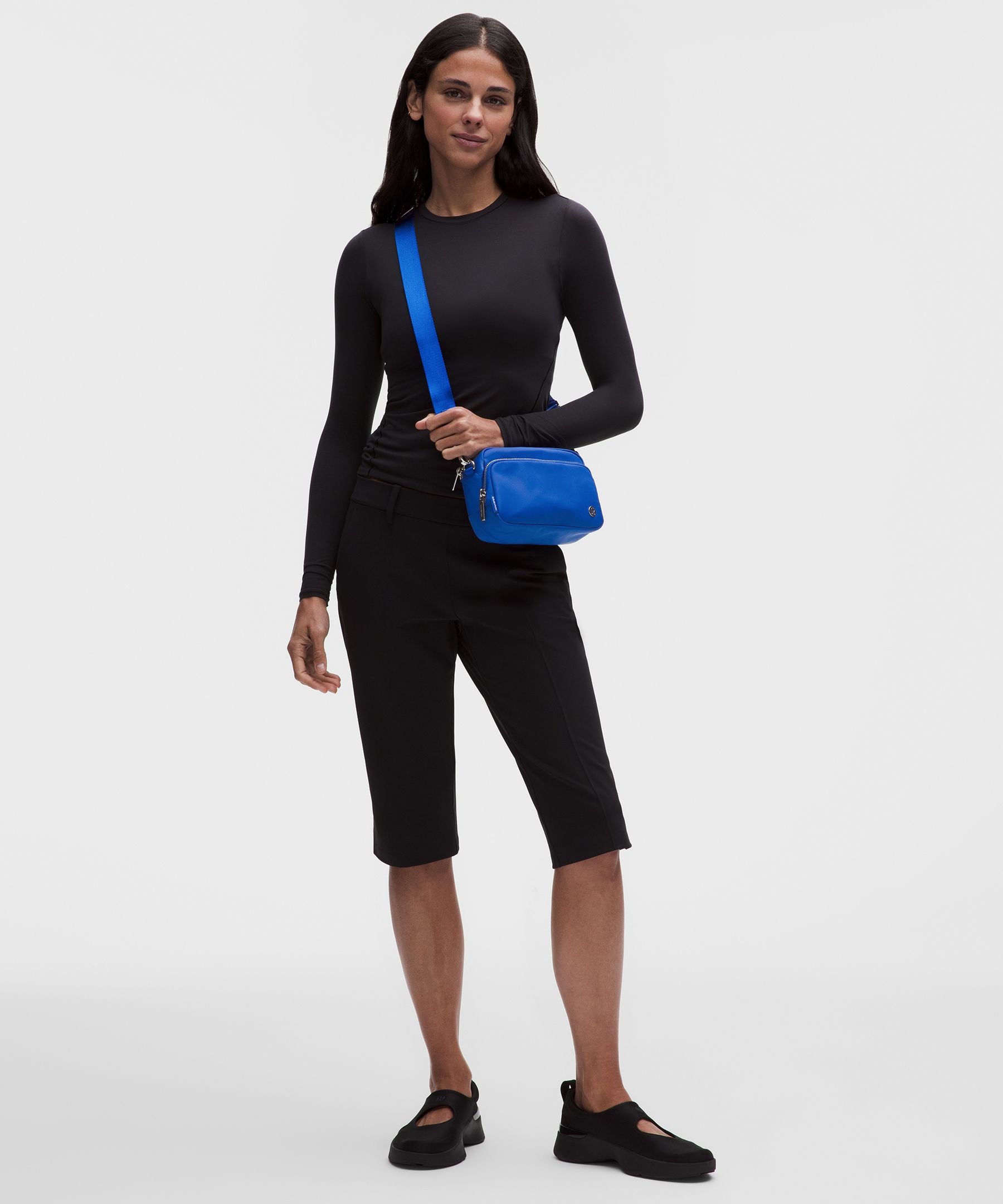 Lululemon Everywhere Crossbody Bag 2L *Metal Hardware