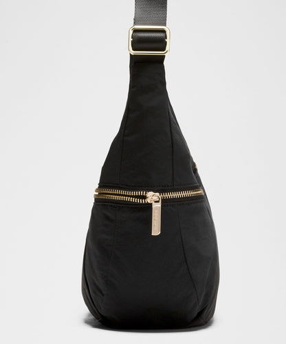 Lululemon Slouchy Sling Bag 6L *Metal Hardware