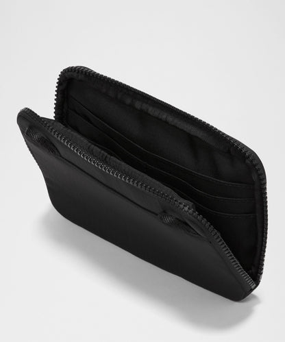 Lululemon Multi-Pocket Tote Bag 19.5L