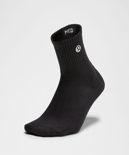 Lululemon Unisex Daily Essential Quarter Socks
