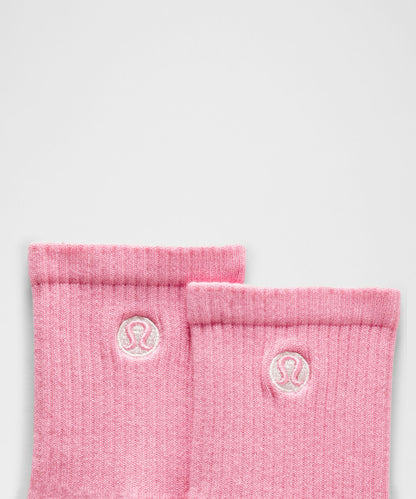 Lululemon Unisex Daily Essential Quarter Socks