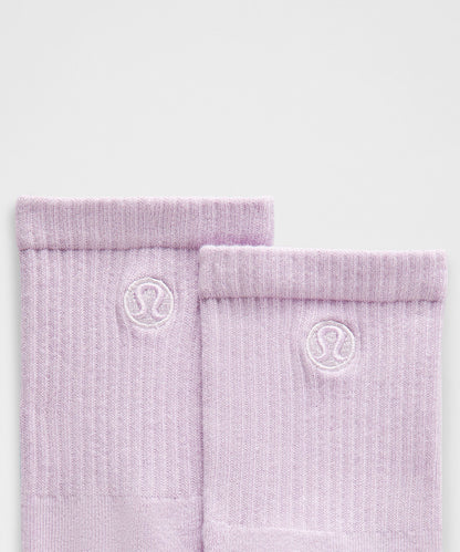 Lululemon Unisex Daily Essential Quarter Socks