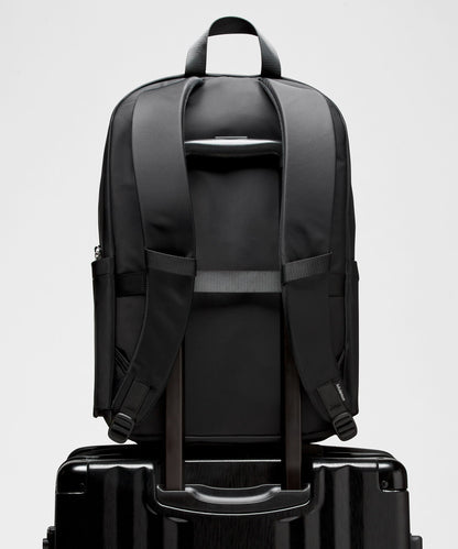 Lululemon Everywhere Backpack 22L *Metal Hardware