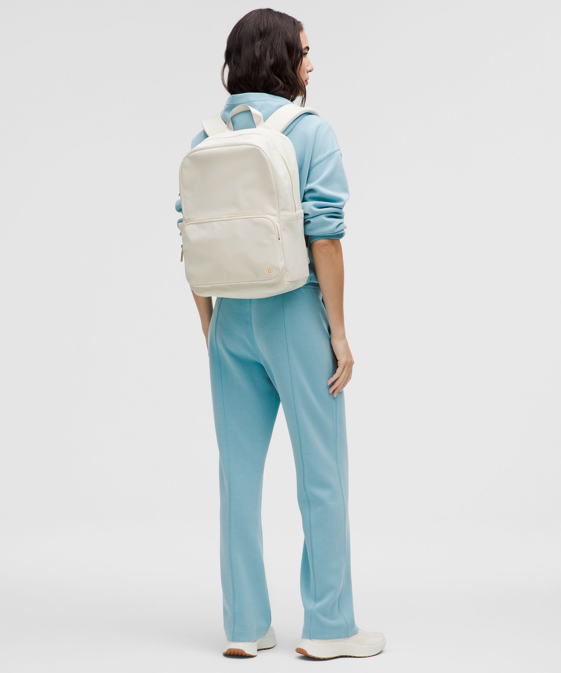 Lululemon Everywhere Backpack 22L *Metal Hardware