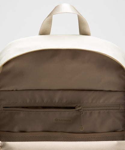 Lululemon Everywhere Backpack 22L *Metal Hardware