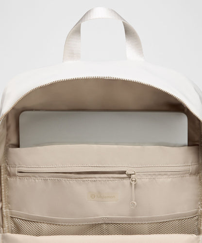 Lululemon Everywhere Backpack 22L *Metal Hardware