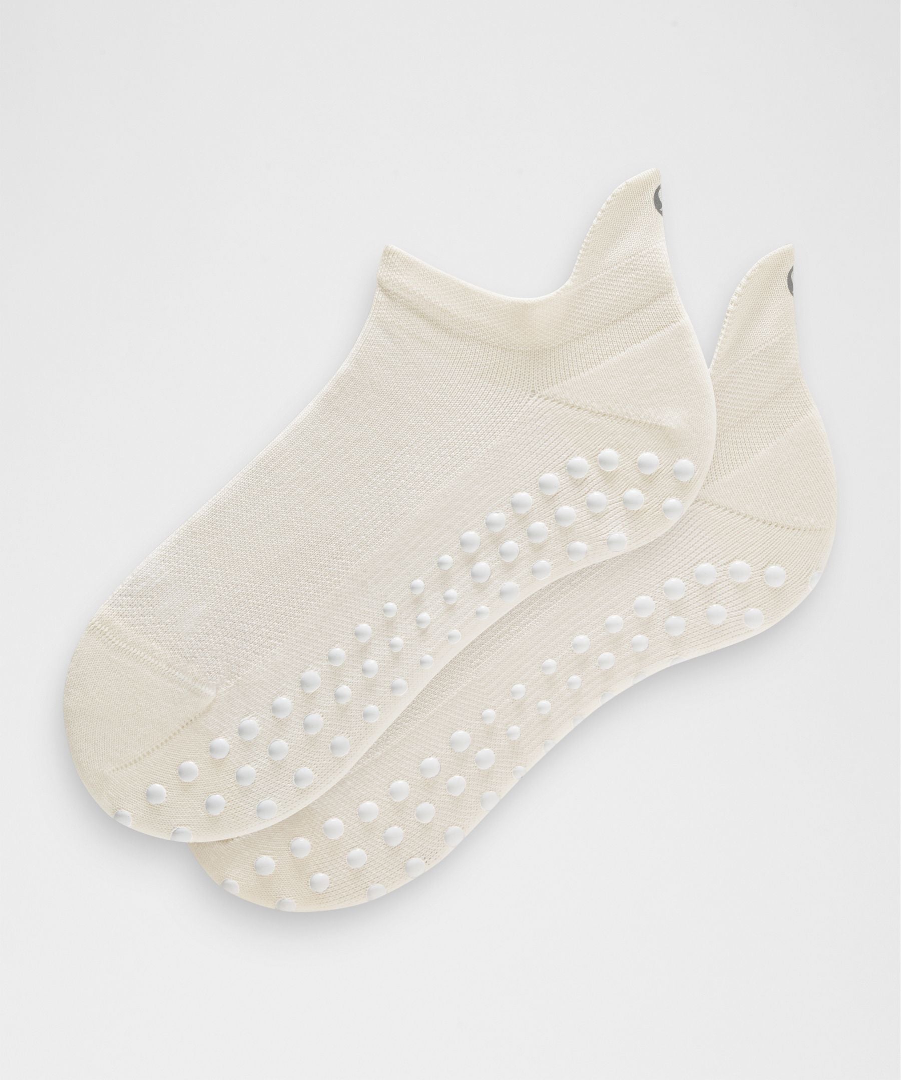 #color_light-ivory