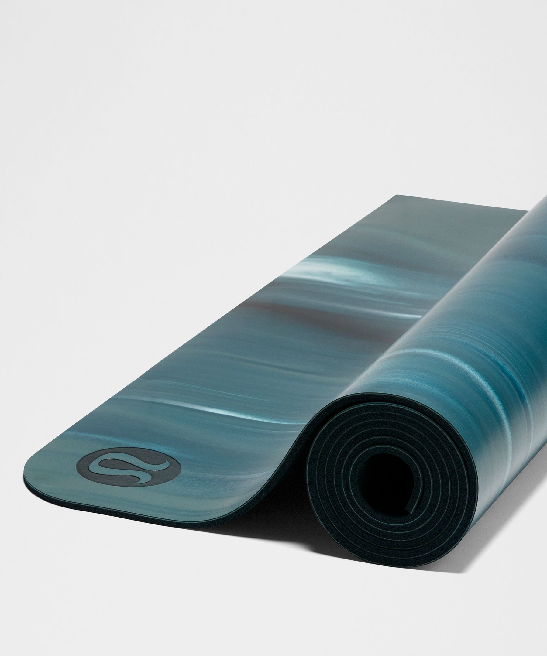 Lululemon The Mat 5mm *Made With FSC Certified Rubber Tidewater Teal/Indochine Blue/Nightmoth/White/Indochine Blue