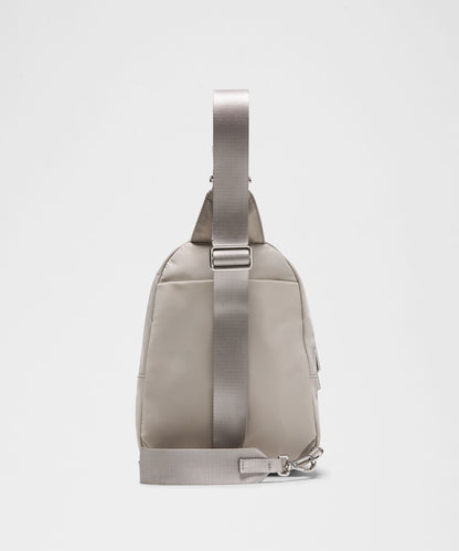 Lululemon Everywhere Sling Bag 4.2L
