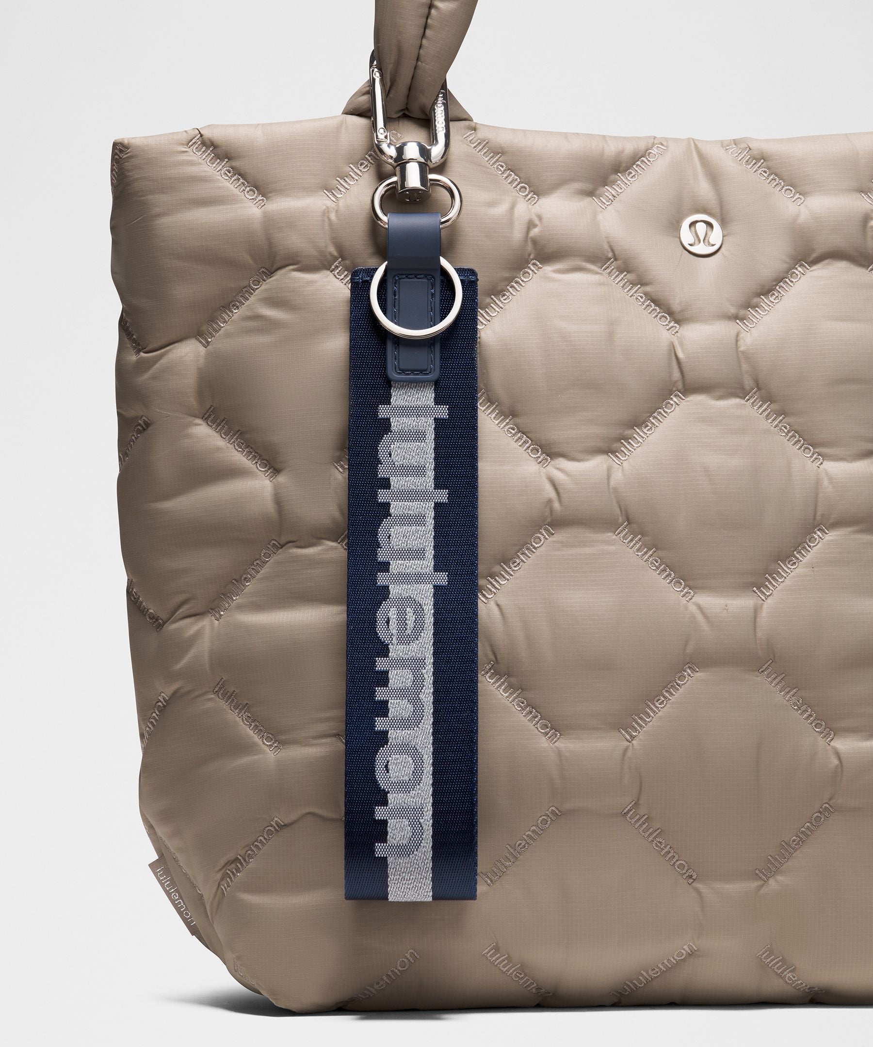 #color_club-blue/starch-blue/silver