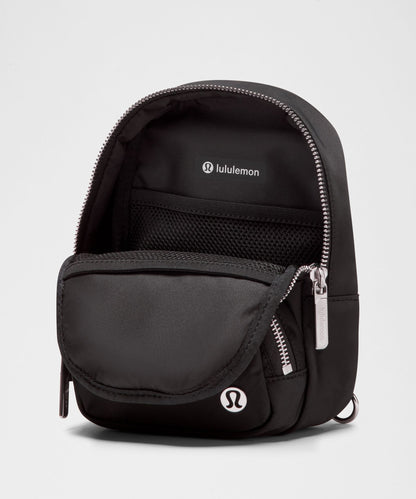 Lululemon Everywhere Sling Bag Small 2L