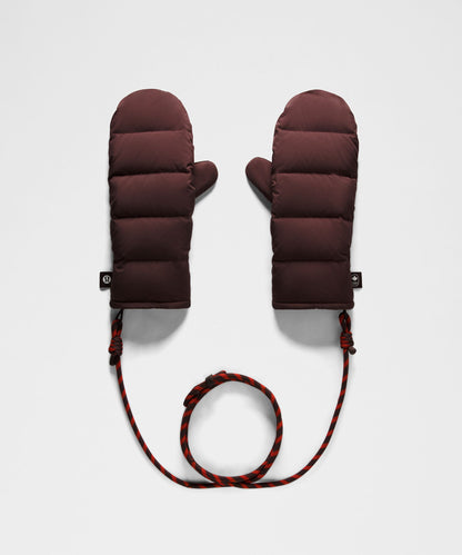 Lululemon Team Canada Wunder Puff Mittens *COC Logo