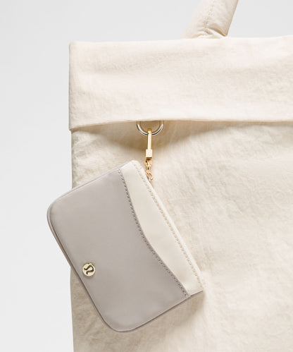 Lululemon Clippable Card Holder