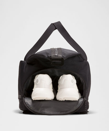 Lululemon 3-in-1 Gym Duffle Bag Large 35L